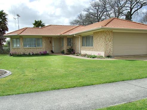 111 Arnold Street, Leamington