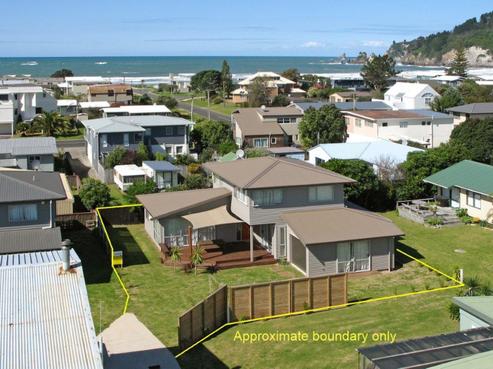 220B Given Avenue, Whangamata