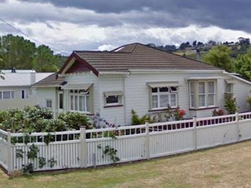 42 Field Street, Aramoho