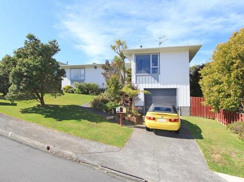 6 Timaru Grove, Kelson