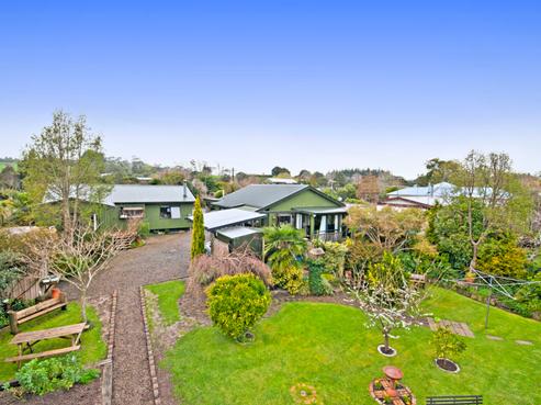 9 Cane Road, Waimauku