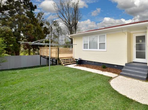5 Cooper Crescent, Otara