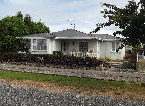 15 Bangor Street, Mataura