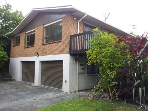 11 Bata Place, Westbrook