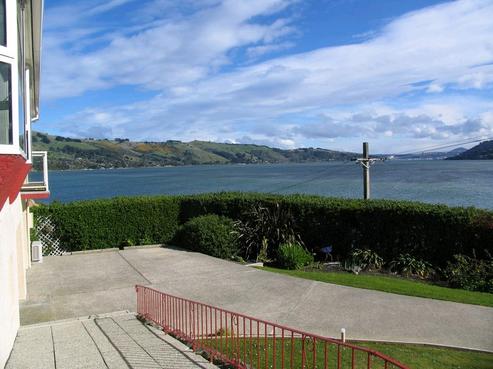 2 Hinkley Terrace, Company Bay