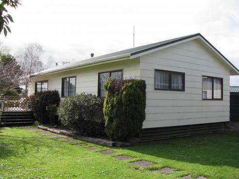 19 Miller Place, Ngatea