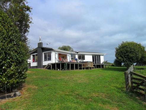 74 Broken Bridge Road, Hunua
