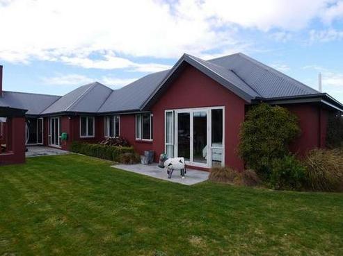 14 Parkinson Place, Woodend