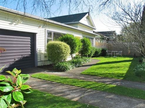 4 Nikau Grove, Woburn