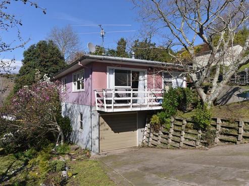 6 Jerningham Street, Enner Glynn