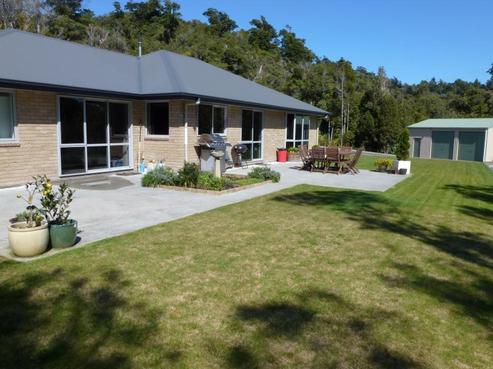 19 Stuart And Chapman Drive, Karoro