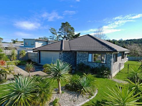 111 Aberley Road, Schnapper Rock