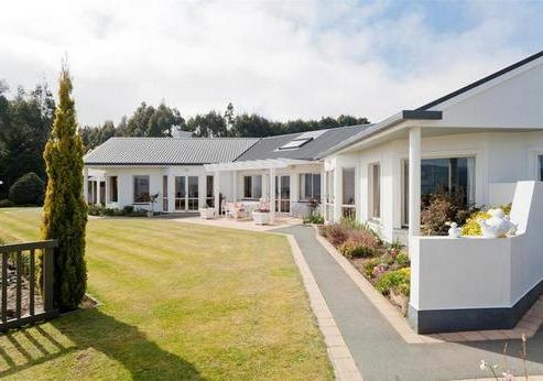 144 Castlewood Road, Company Bay