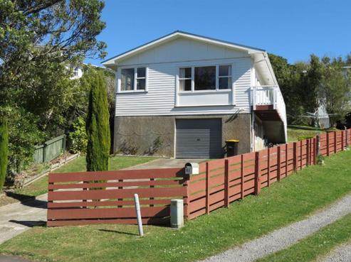 63 Batchelor Street, Newlands