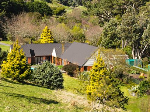 40 Takarau Gorge Road, Ohariu