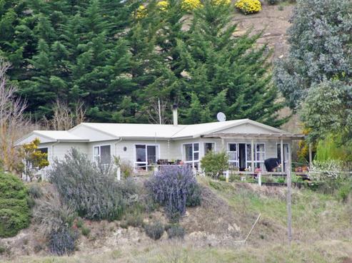 17 Whakapirau Road, Maraekakaho