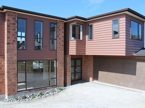 70 Lake Panorama Drive, Henderson Valley