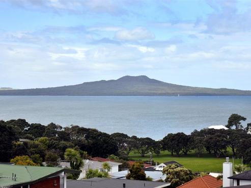 19C Seaview Road, Castor Bay