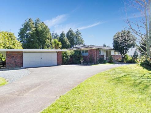 841 West Coast Road, Oratia