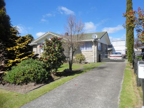 3 Clouston Crescent, Fenton Park