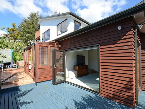 10 Penny Lane, Silverstream