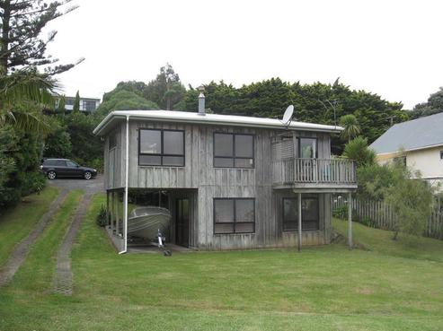 4 Kendale Drive, Leigh