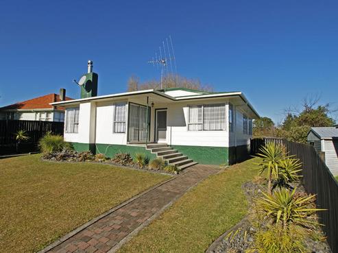 7 Manor Place, Bader