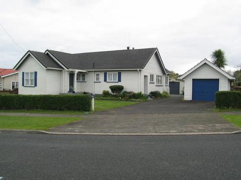 28 Victoria Avenue, Waiuku
