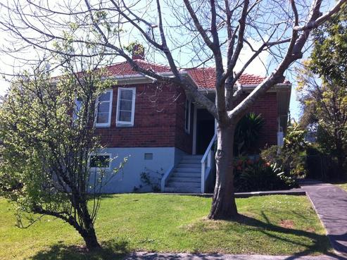 12 Cautley Street, Stanley Point