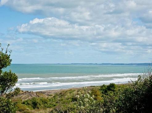 135 Karaka Street, Castlecliff