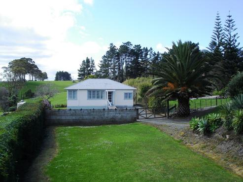 5926 State Highway 10, Awanui
