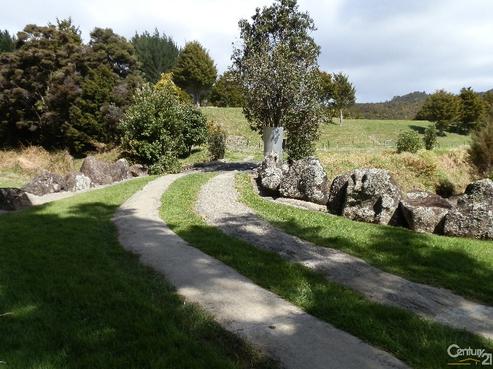 3527 Russell Road, Oakura Coast