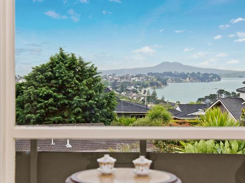 18 Copperfield Terrace, Mellons Bay