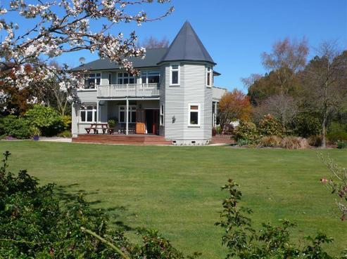 511 Woodfields Road, Swannanoa