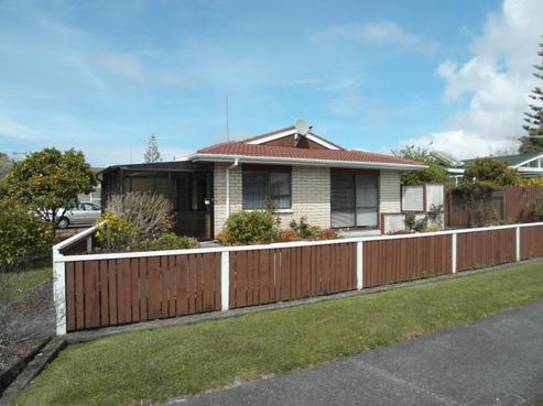1/94 Florence Avenue, Orewa