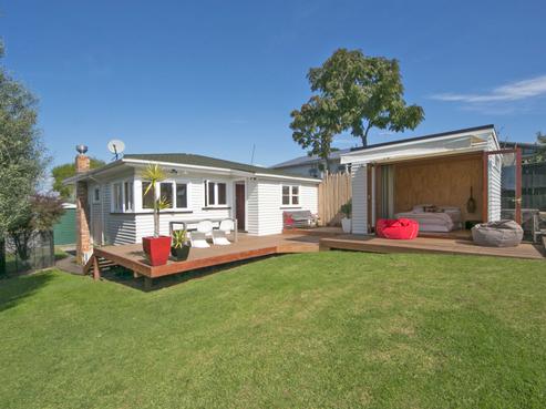 11 Aliford Avenue, One Tree Hill