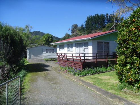 1176 Kennedy Bay Road, Tuateawa