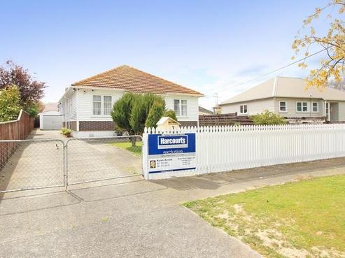 7 Hodgins Grove, Naenae