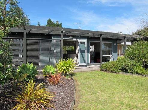 130 Waimaire Avenue, Matarangi