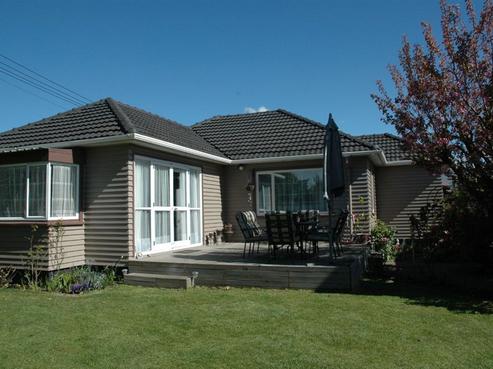 103 Main North Road, Northcote
