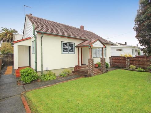24 Brees Street, Epuni