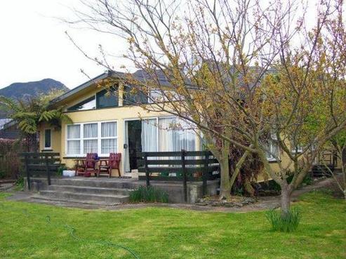 411 Glenview Road, Motupipi