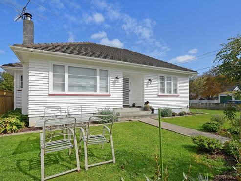 7 Whitley Avenue, Ebdentown