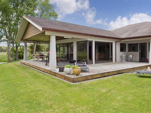 1282 Kaiaua Road, Mangatangi