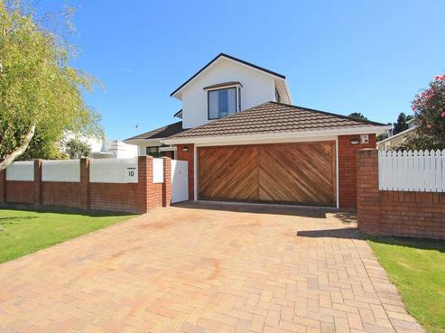 10 Saint James Avenue, Boulcott