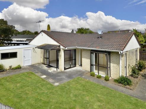 37A Challen Close, Conifer Grove