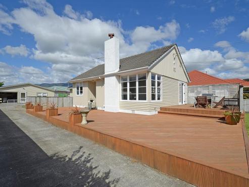 11 Fraser Crescent, Elderslea