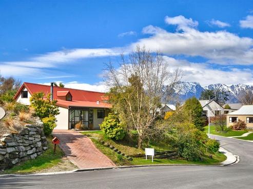 1A Dart Place, Fernhill/Sunshine Bay
