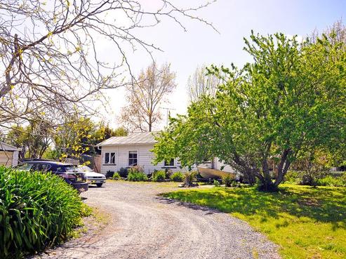 822 Matakana Road, Matakana