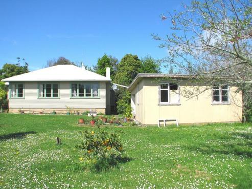 1319 Te Rerenga Kuaotunu Road, Kuaotunu